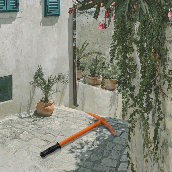 Garden Hand Pick with Rubber Grip